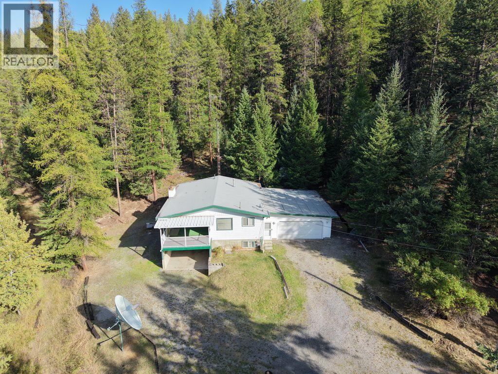 3650 Sliver Spring Drive, Cranbrook, British Columbia V1C 6X8 - Photo 2 - 10401620