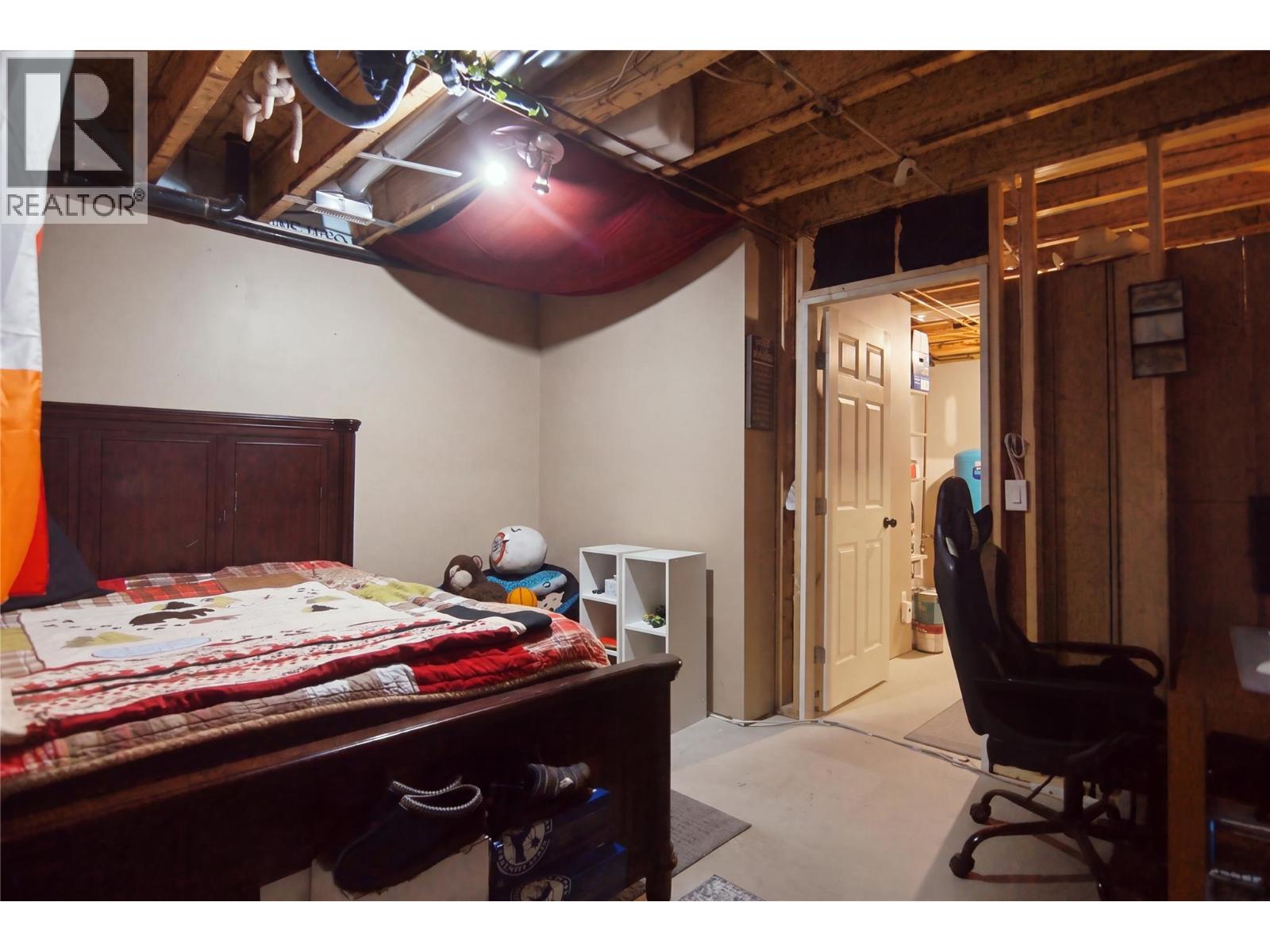 9201 Finlay Road photo 34