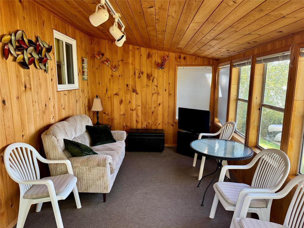 26 Block 4 Road, Whiteshell Provincial Pk, Manitoba  R0E 1N0 - Photo 13 - 202623973