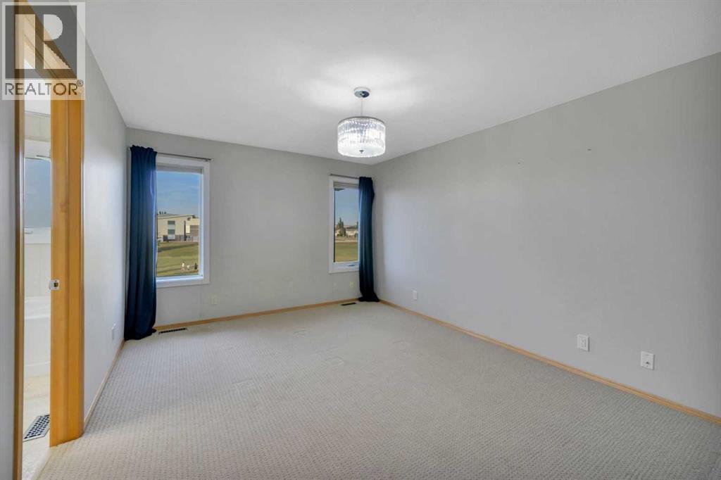 50 Langford Crescent photo 12