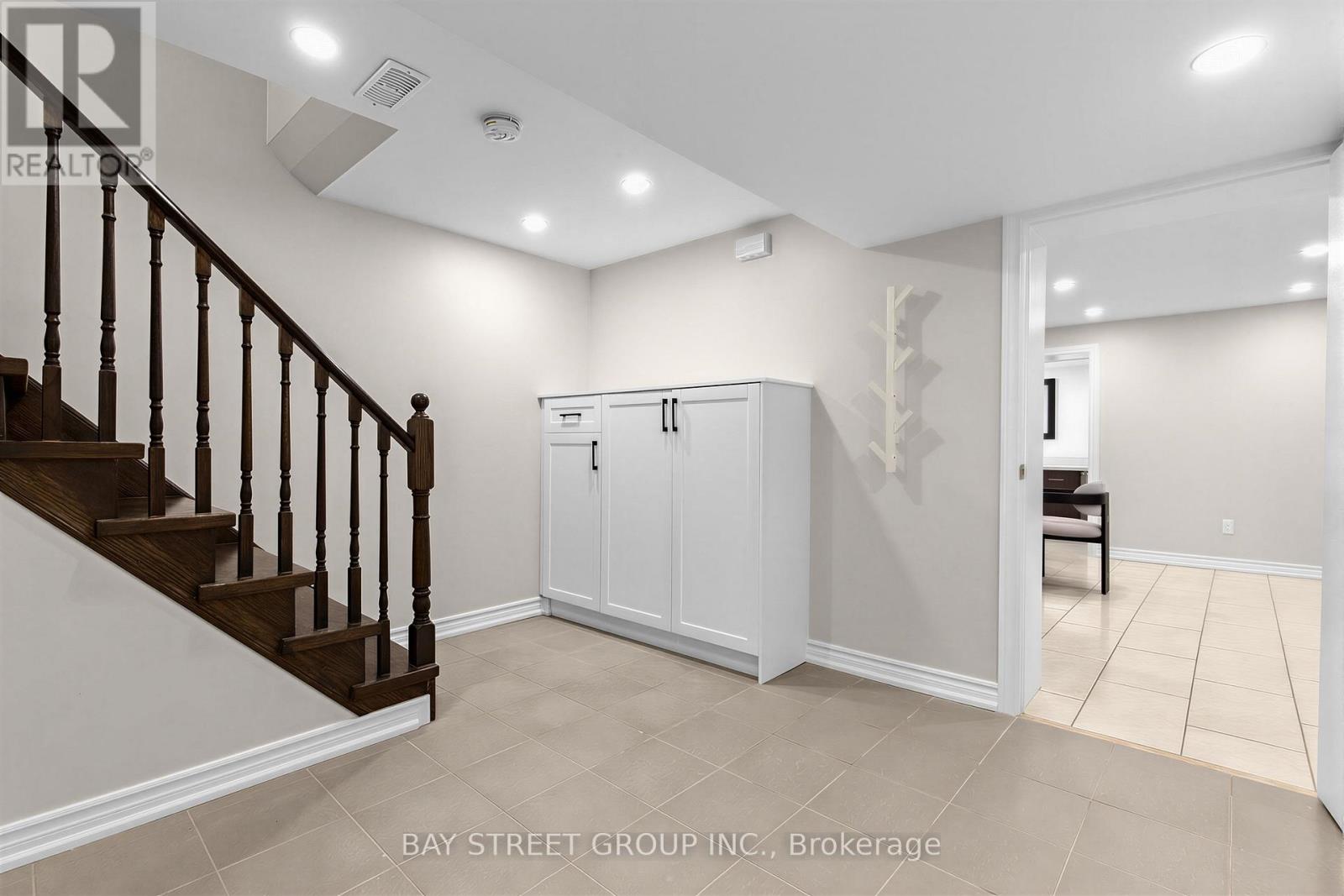 8 Amethyst Road, Toronto, Ontario  M1T 2E7 - Photo 16 - E13817150