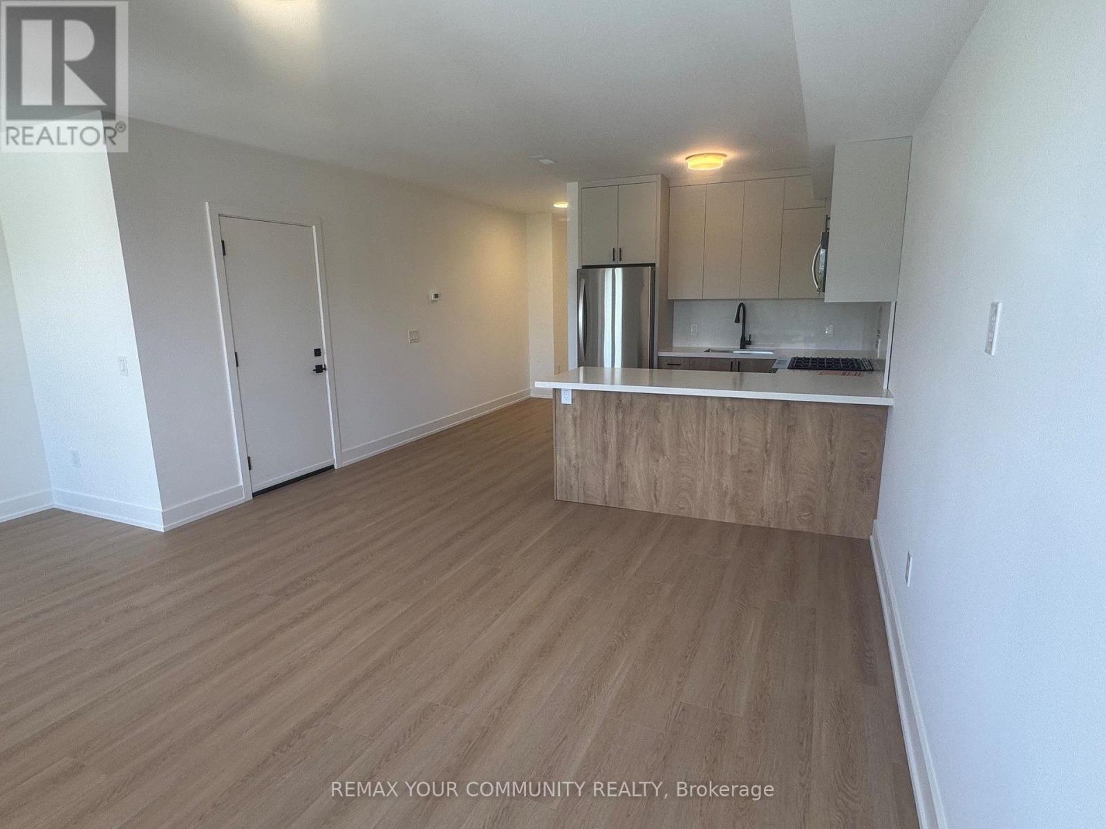 3 - 222 Belgravia Avenue, Toronto, Ontario  M6E 2M8 - Photo 3 - W13811470