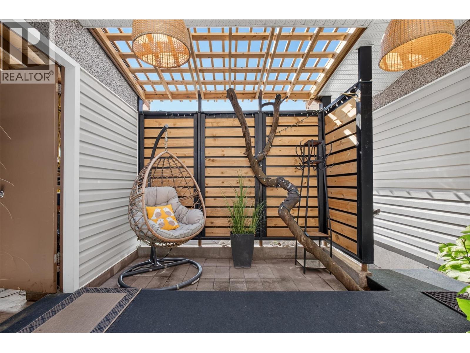 1261 Lawson Avenue, Kelowna, British Columbia  V1Y 6V1 - Photo 18 - 10400817