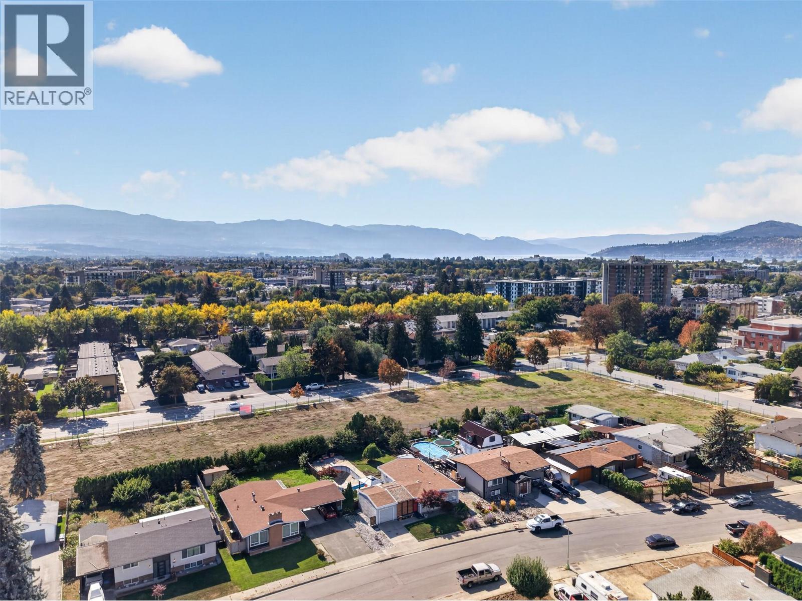 1261 Lawson Avenue, Kelowna, British Columbia  V1Y 6V1 - Photo 39 - 10400817