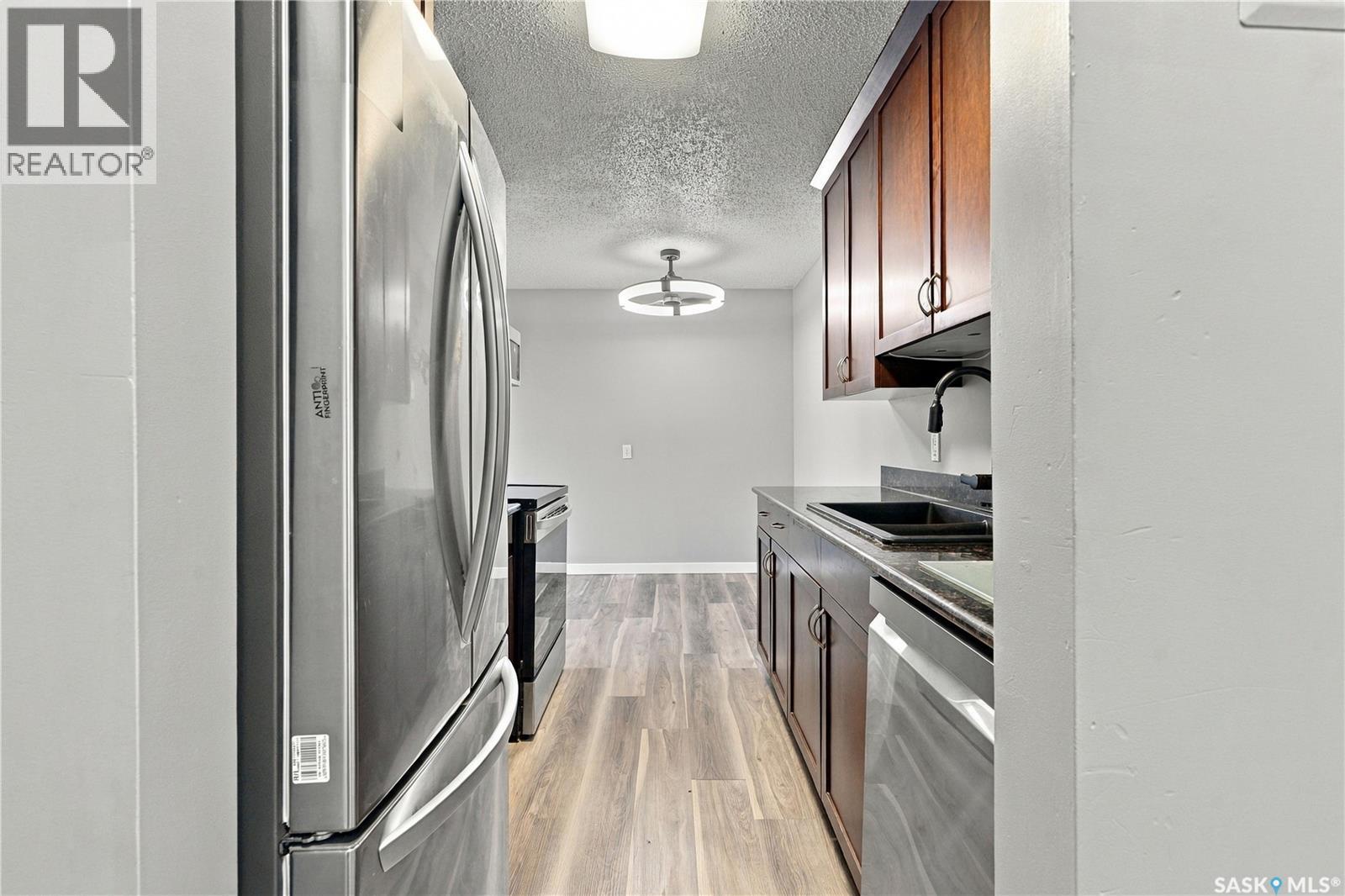 210 2233 St Henry Avenue, Saskatoon, Saskatchewan  S7M 5K6 - Photo 18 - SK049268