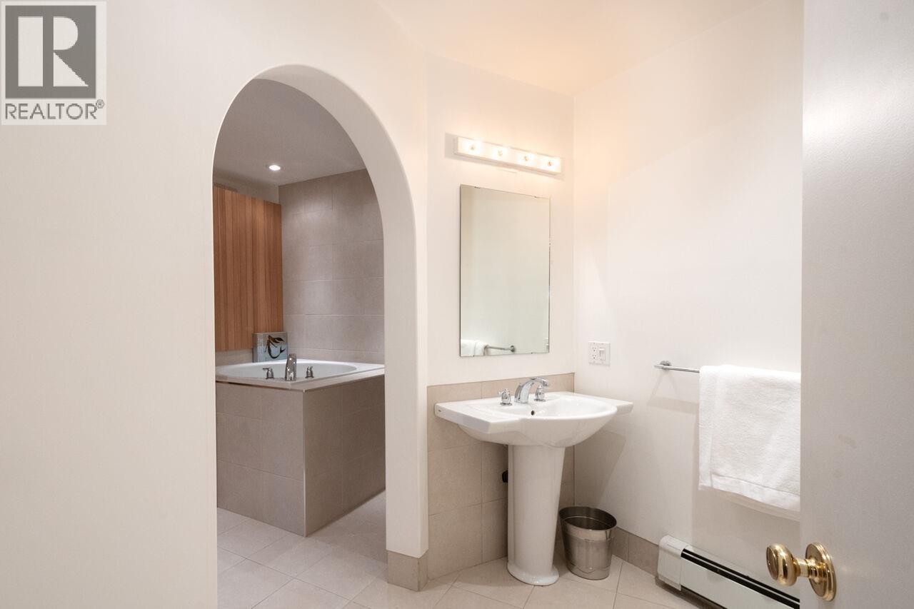 25 Tidewater Way, Lions Bay, British Columbia  V0N 2E0 - Photo 19 - R3168681