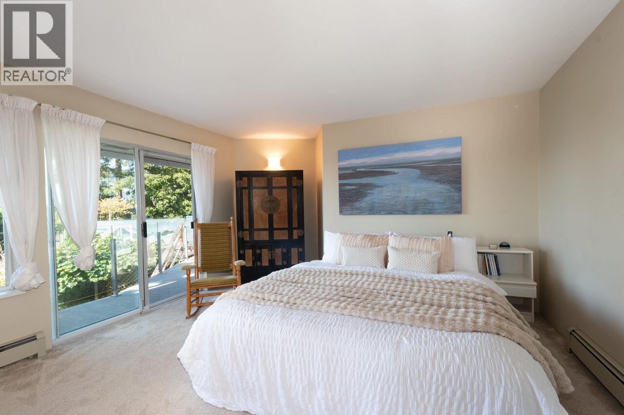 25 Tidewater Way, Lions Bay, British Columbia  V0N 2E0 - Photo 11 - R3168681