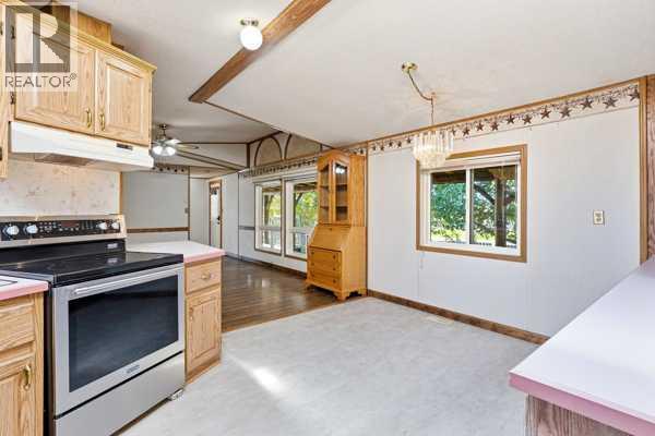 2000, 21st Ave, Bowden, Alberta T0M 0K0 - Photo 10 - A2346925