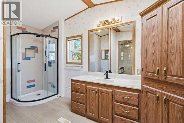 2000, 21st Ave, Bowden, Alberta T0M 0K0 - Photo 17 - A2346925