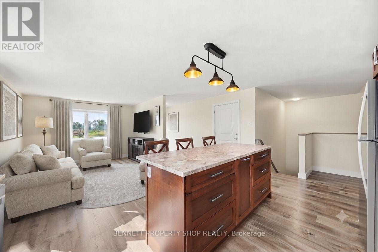 8 Rotterdam Way, South Dundas, Ontario  K0C 1X0 - Photo 4 - X13821024
