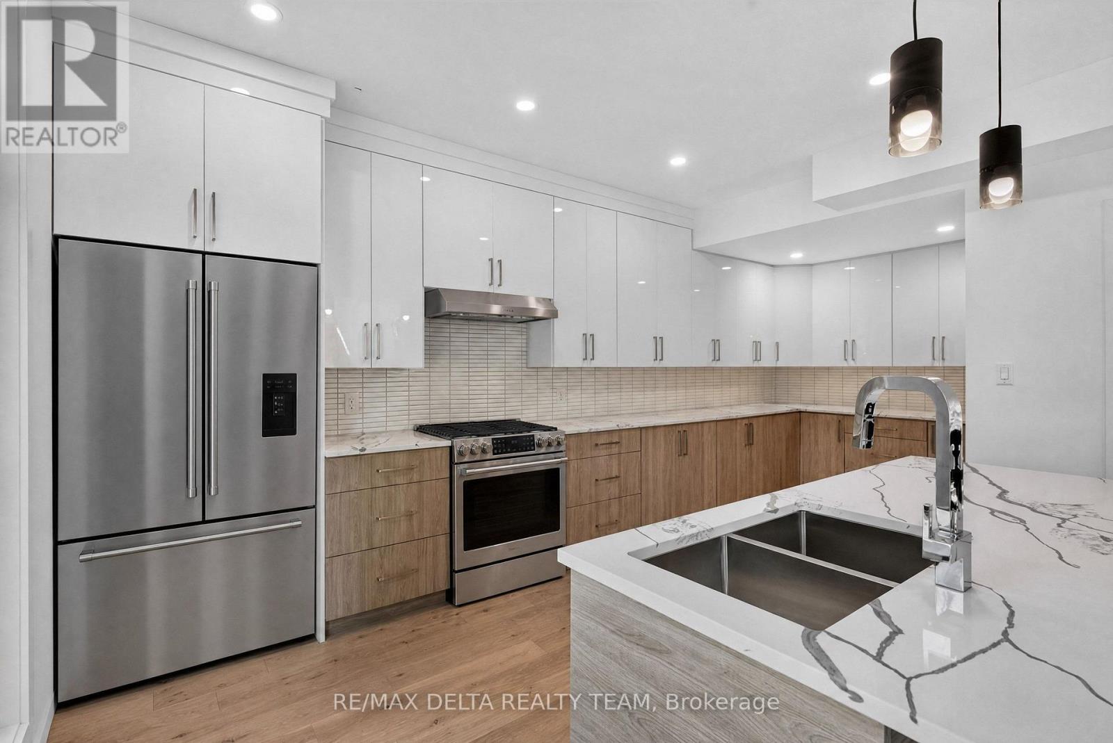45 St Claire Avenue, Ottawa, Ontario  K2G 2A1 - Photo 13 - X13821170