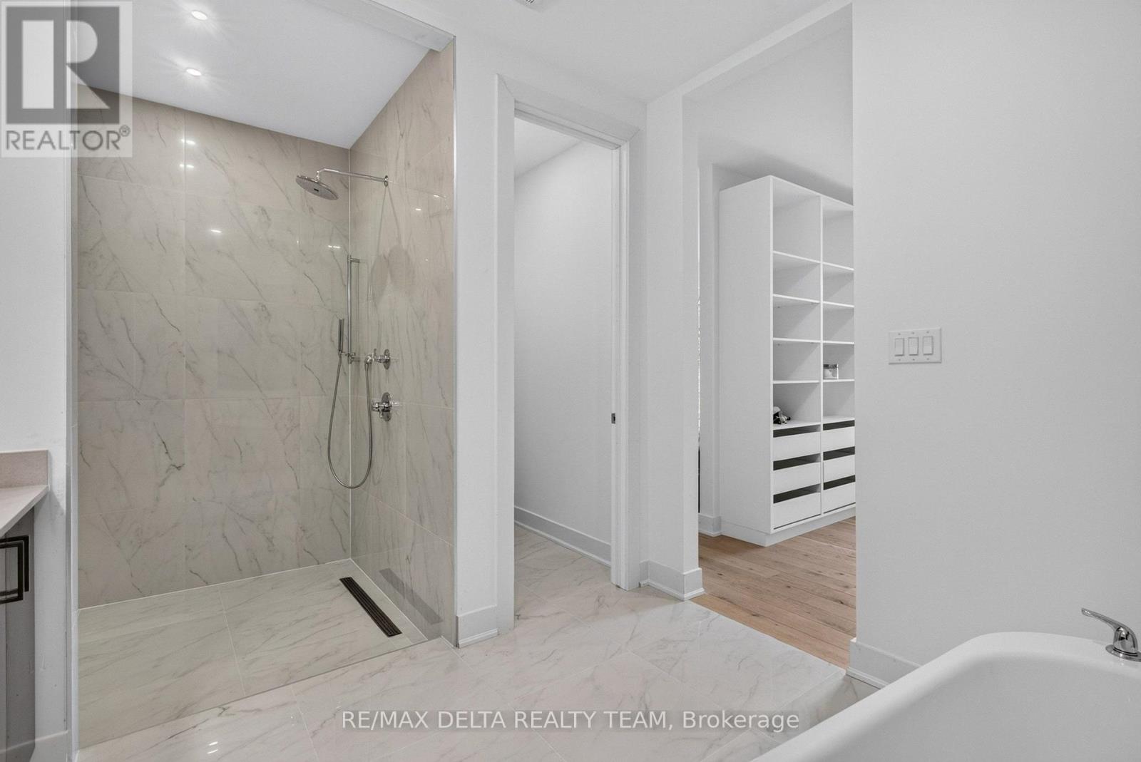 45 St Claire Avenue, Ottawa, Ontario  K2G 2A1 - Photo 20 - X13821170
