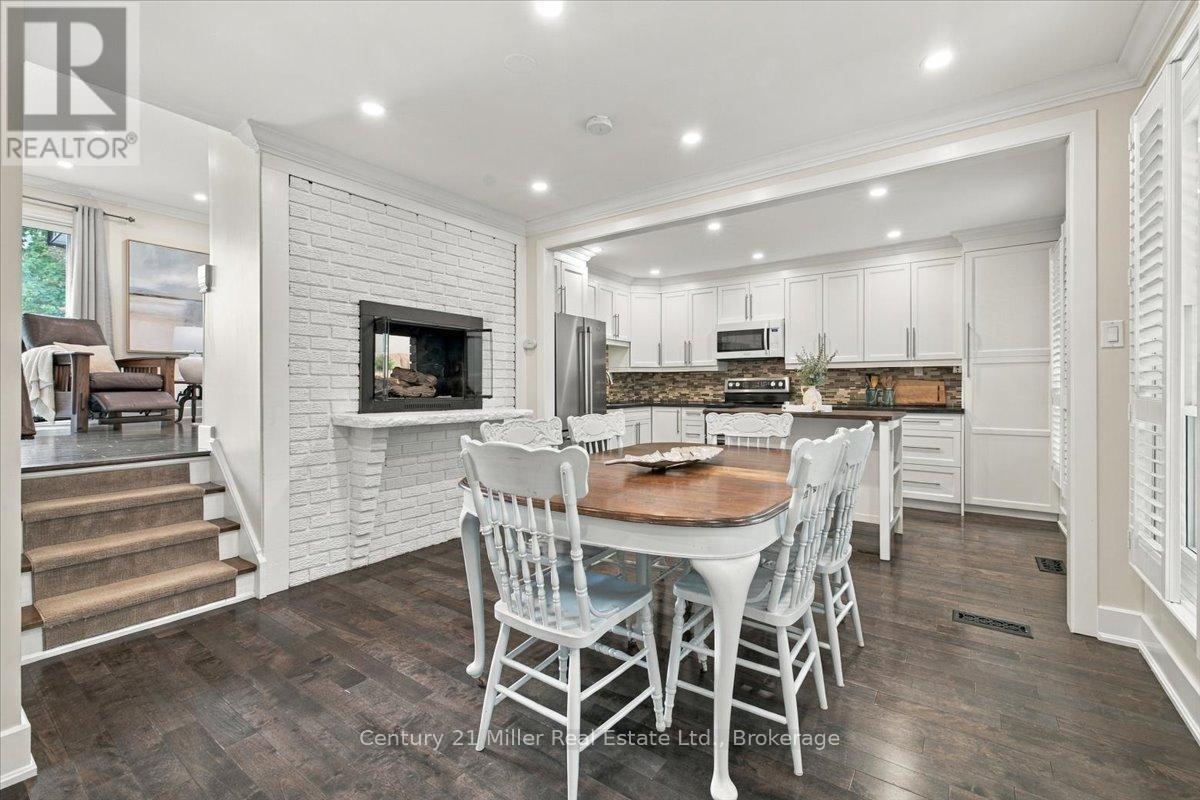 37 Tulip Street S, Oakville, Ontario  L6L 3V3 - Photo 38 - W13821124