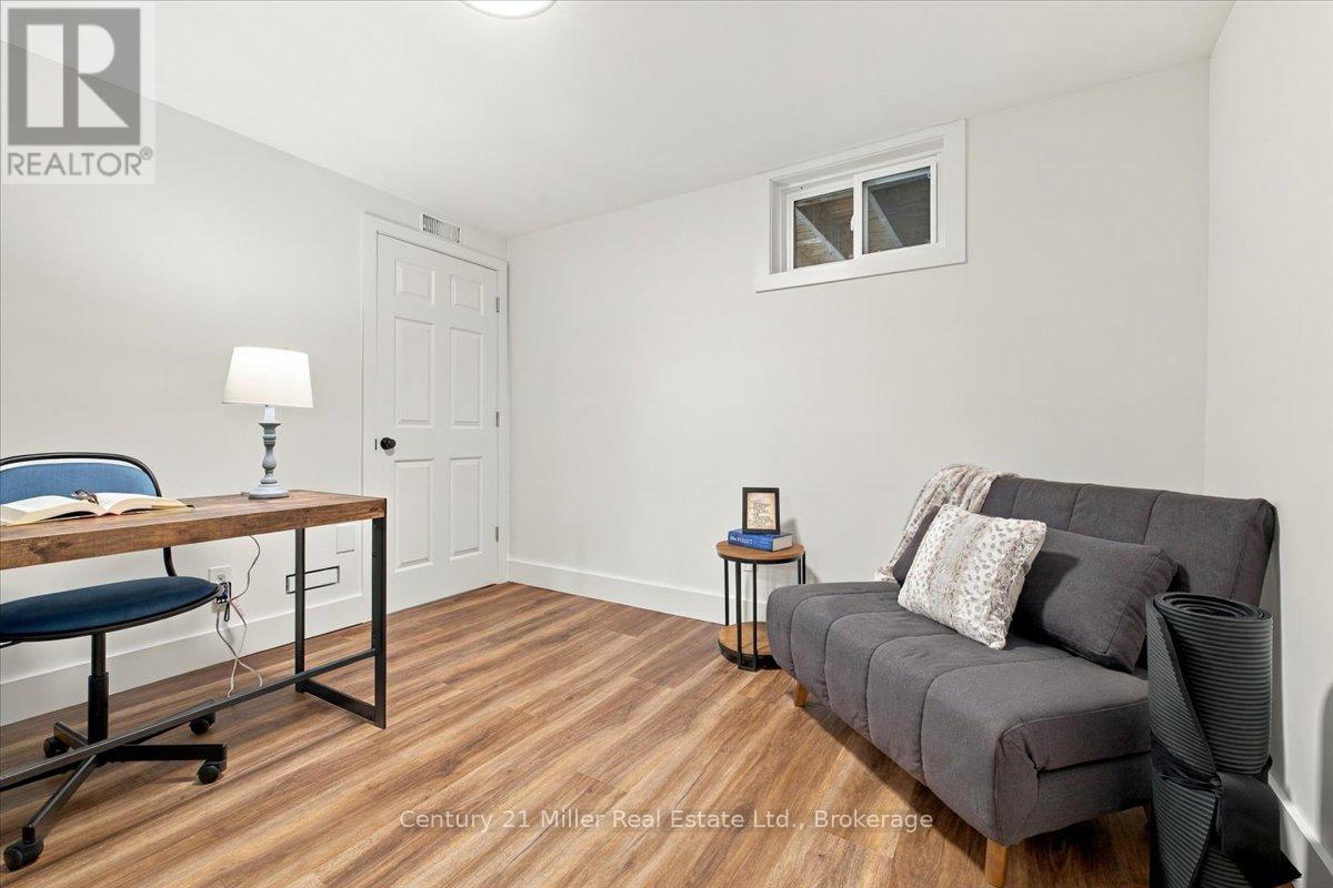 37 Tulip Street S, Oakville, Ontario  L6L 3V3 - Photo 42 - W13821124