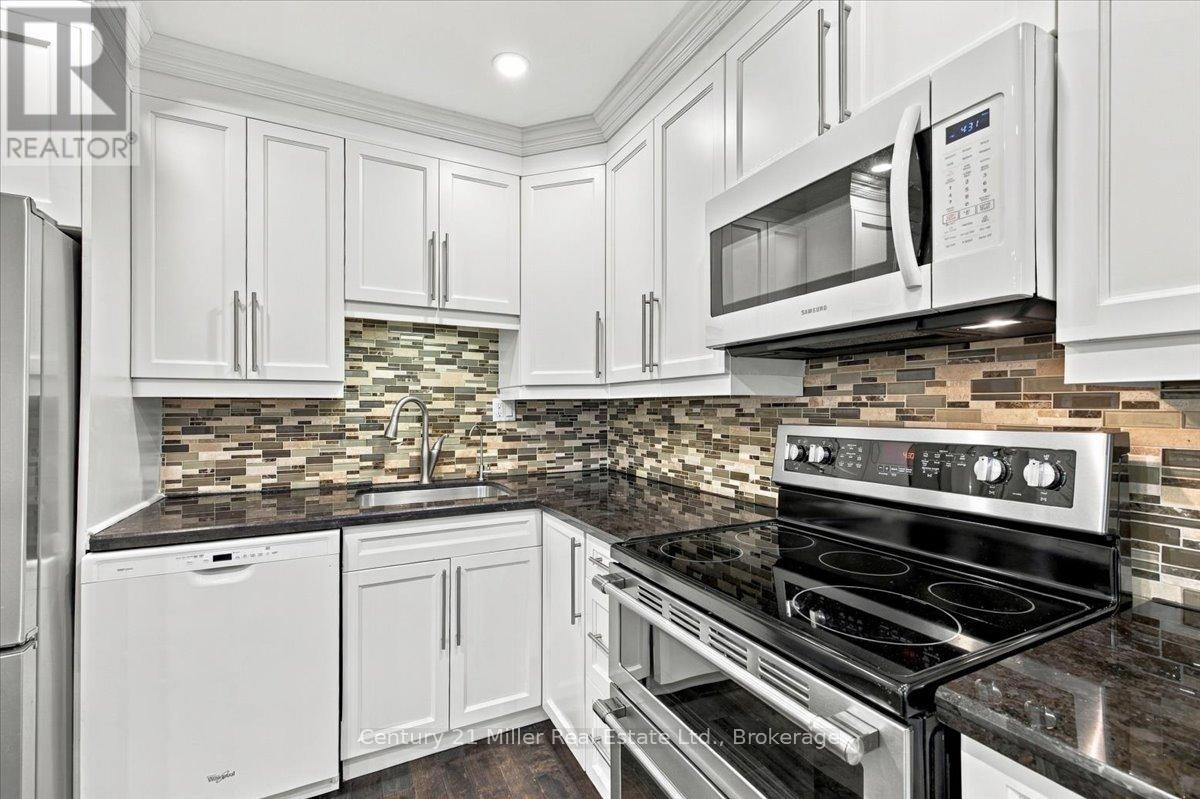 37 Tulip Street S, Oakville, Ontario  L6L 3V3 - Photo 45 - W13821124