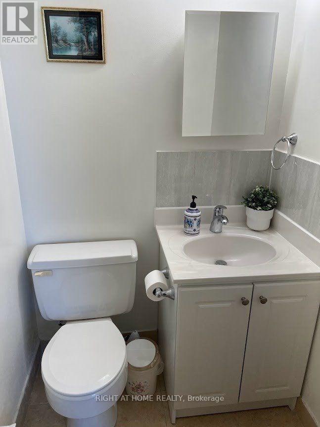 1503 - 177 Linus Road, Toronto, Ontario  M2J 4S5 - Photo 13 - C13821068