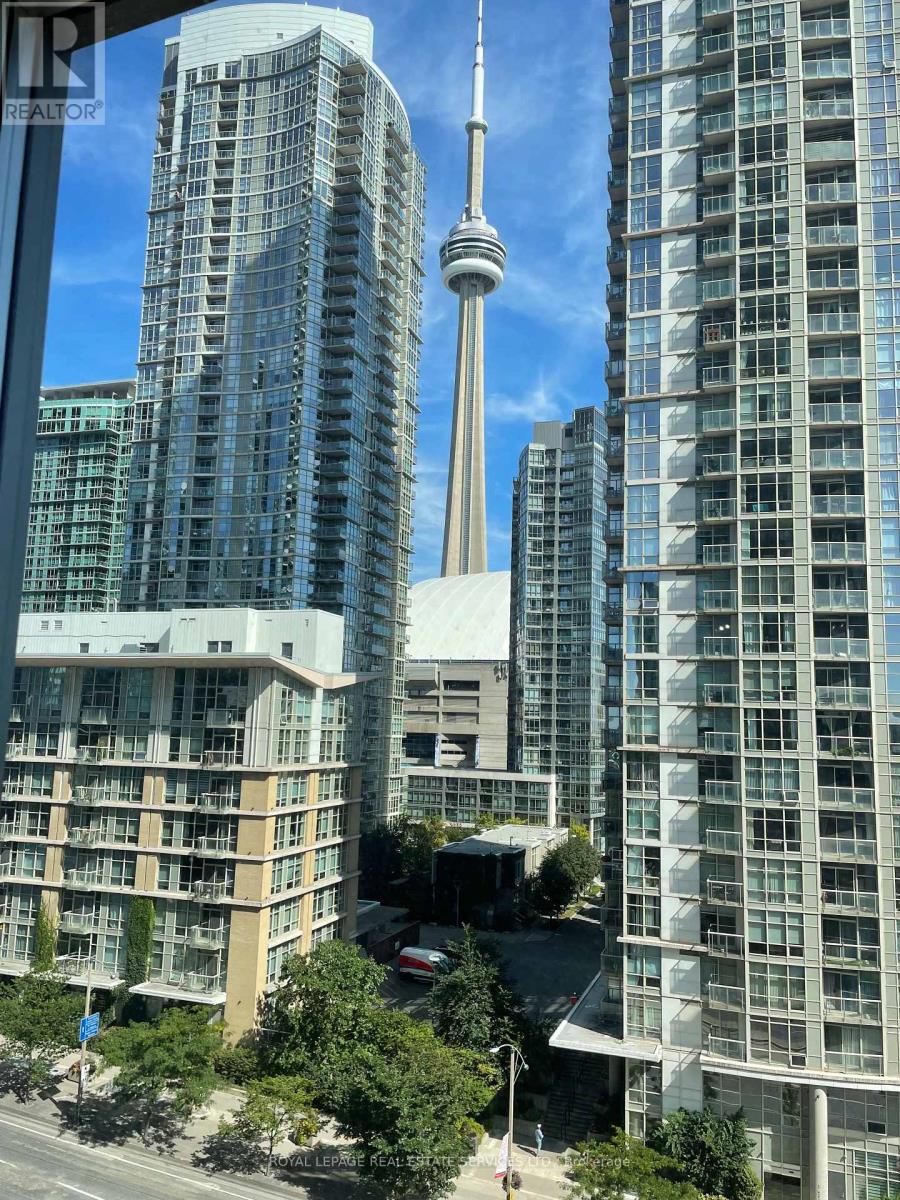 907 - 11 BRUNEL COURT, Toronto, Ontario