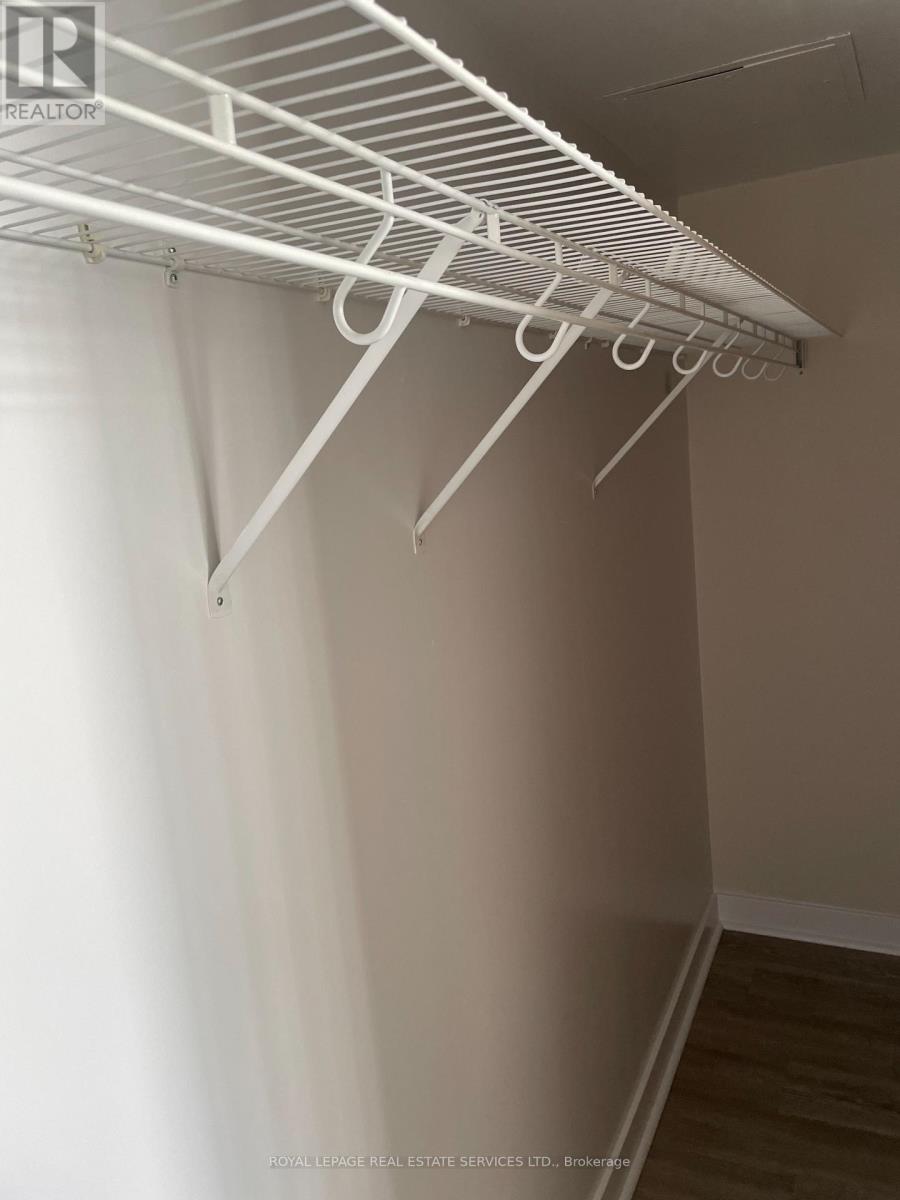 907 - 11 Brunel Court, Toronto, Ontario  M5V 3Y3 - Photo 22 - C13821126