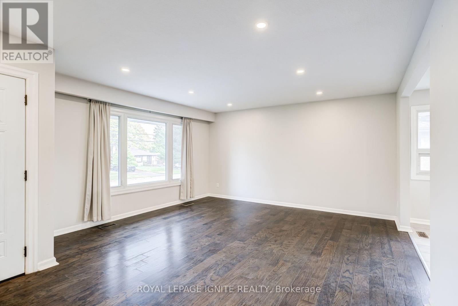620 Central Park Boulevard N, Oshawa, Ontario  L1G 6A4 - Photo 11 - E13821022