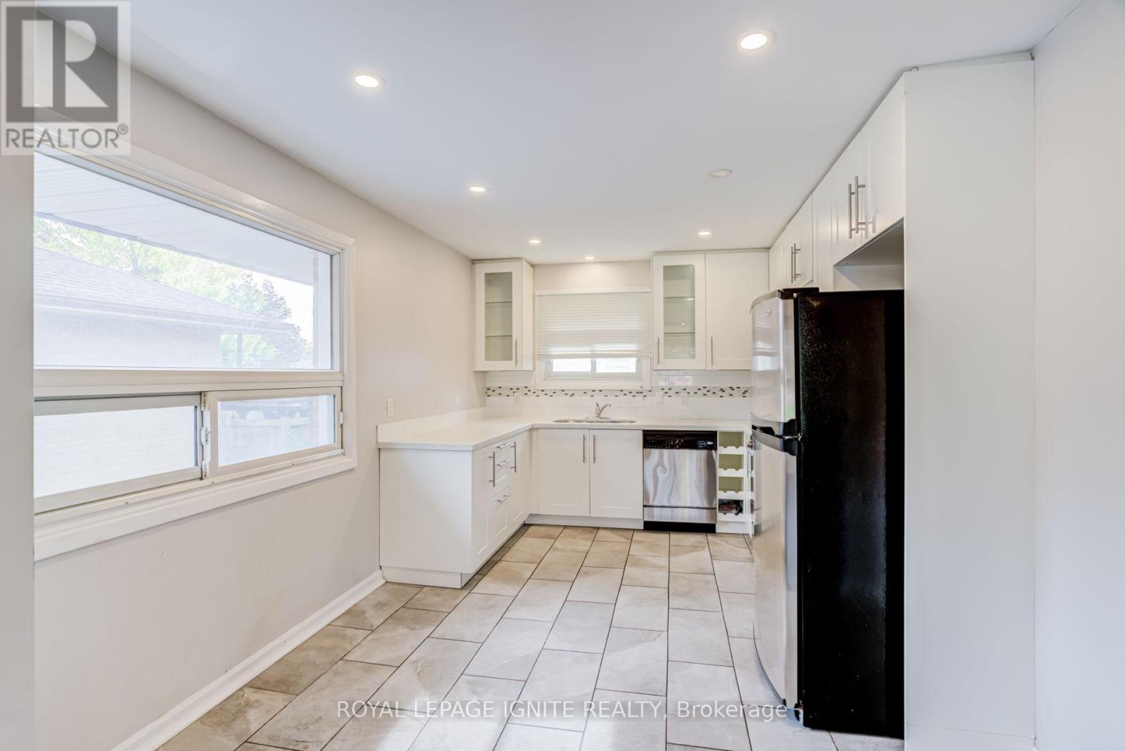 620 Central Park Boulevard N, Oshawa, Ontario  L1G 6A4 - Photo 17 - E13821022