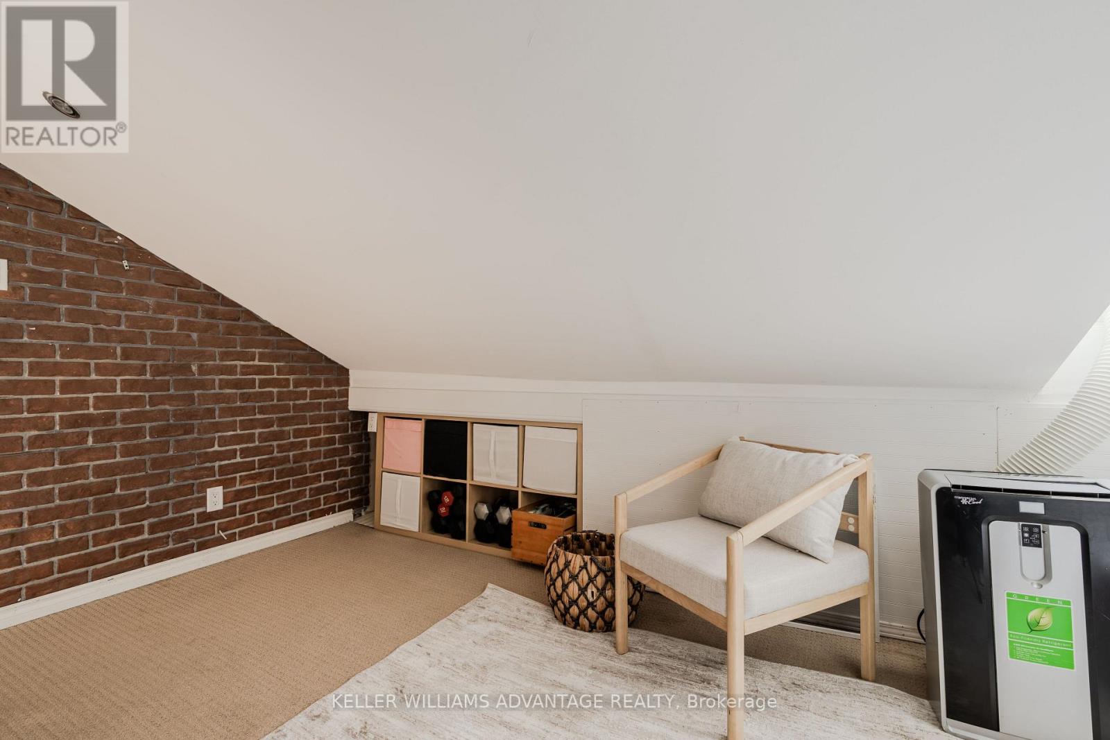 5 Hemlock Avenue, Toronto, Ontario  M4L 3E9 - Photo 24 - E13821056