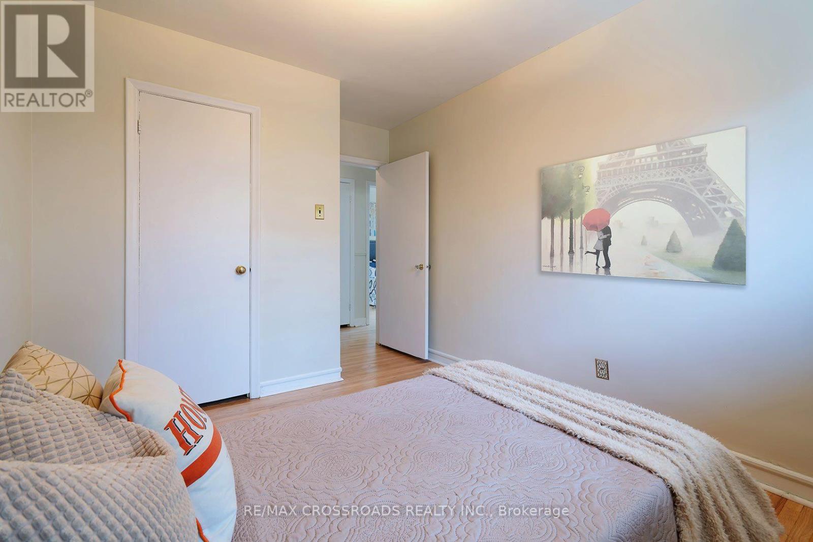 887 Brimorton Drive, Toronto, Ontario  M1G 2T8 - Photo 20 - E13821062