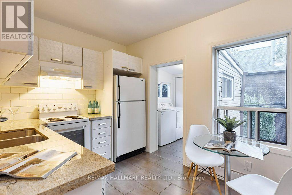 95 Browning Avenue, Toronto, Ontario  M4K 1W2 - Photo 19 - E13821074