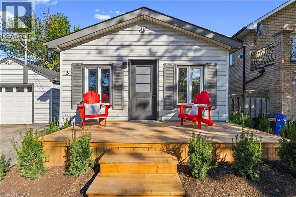 5 HERBERT Court, Stoney Creek, Ontario