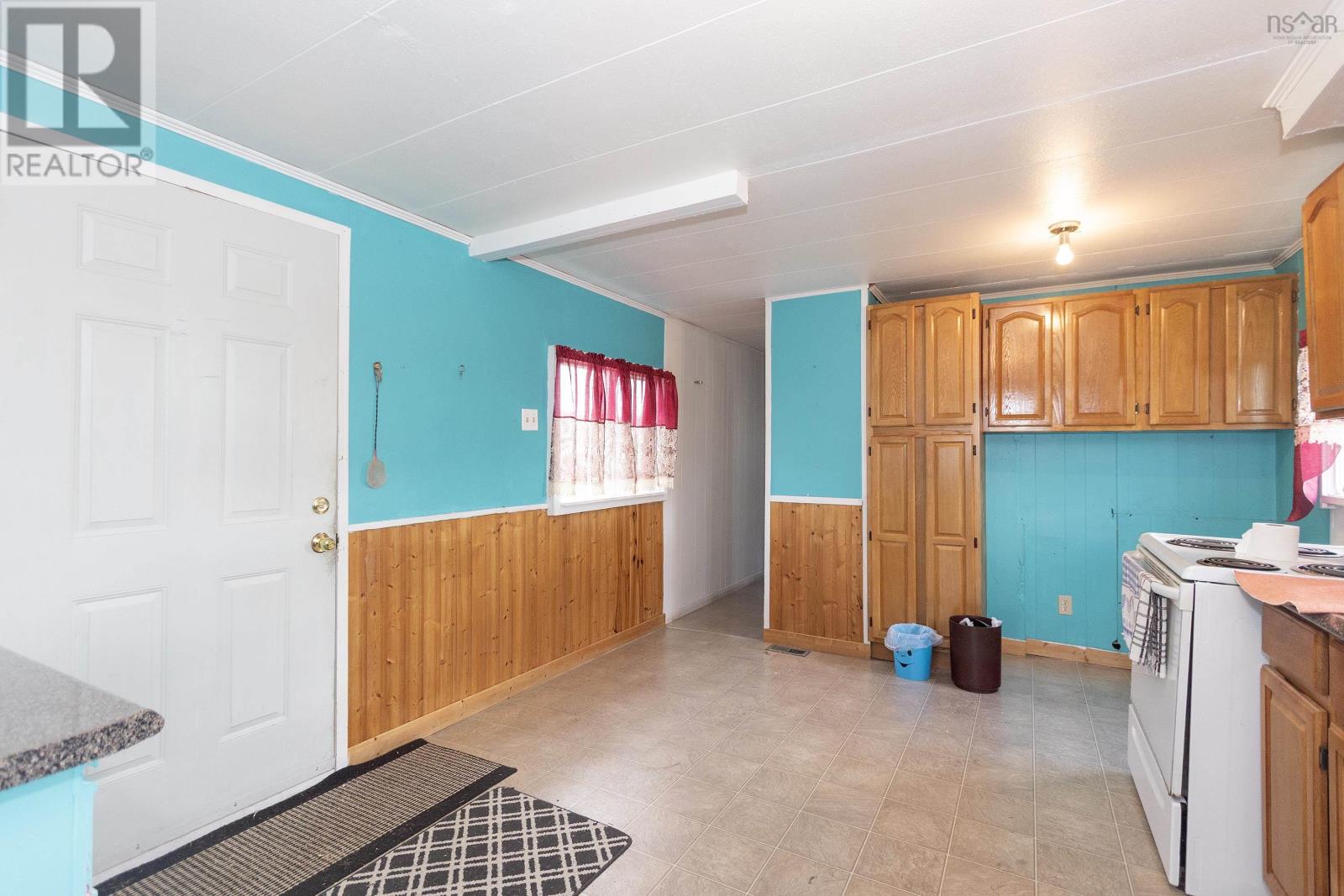 21 Harrison Avenue, Springhill, Nova Scotia  B0M 1X0 - Photo 14 - 202624178