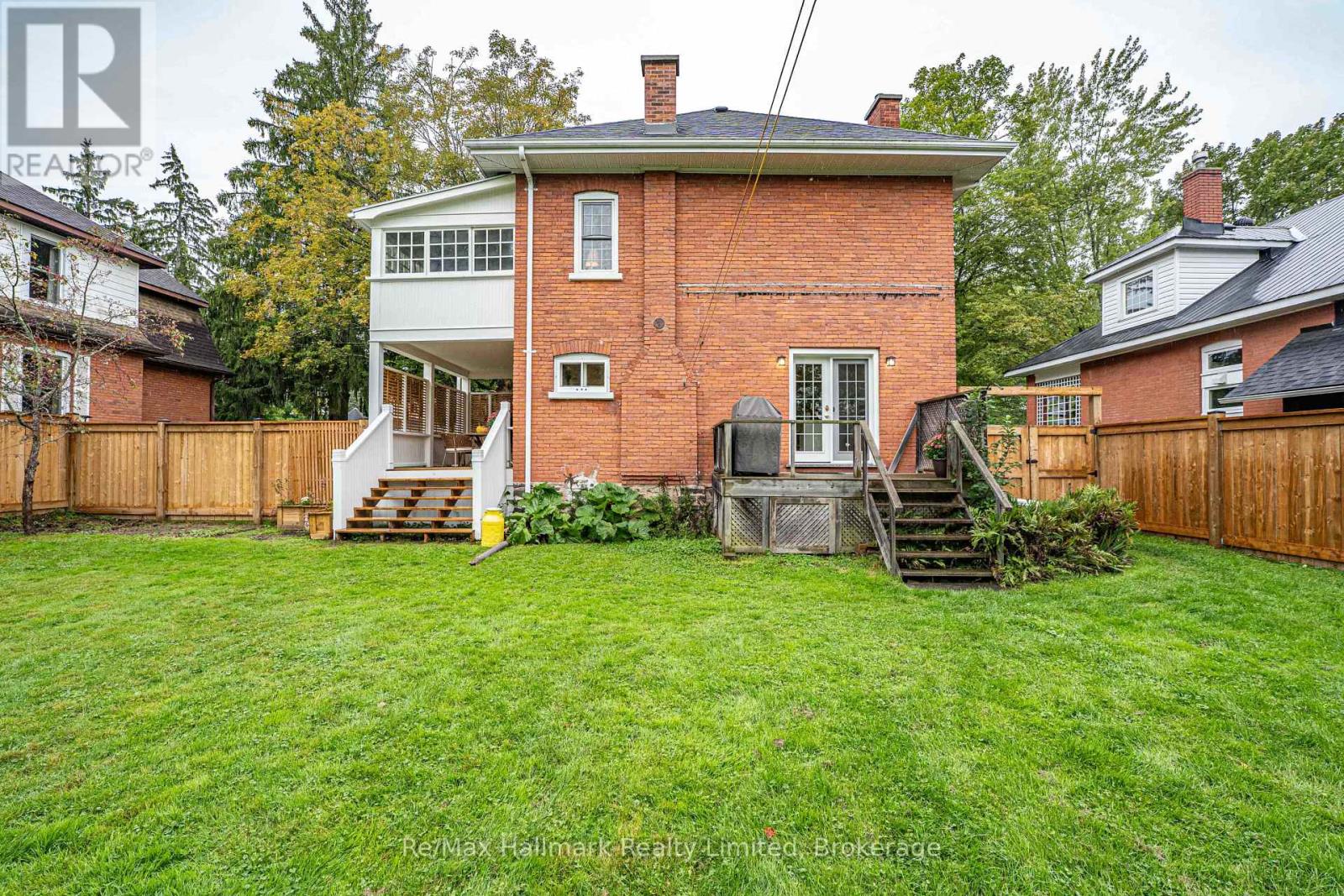 57 Mcmurray Street, Bracebridge, Ontario  P1L 2A1 - Photo 2 - X13821046
