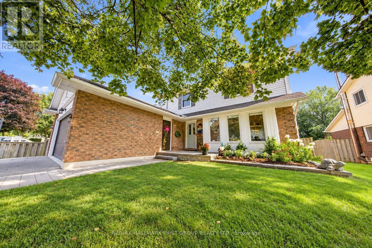 119 FREDERICK STREET, Whitby, Ontario