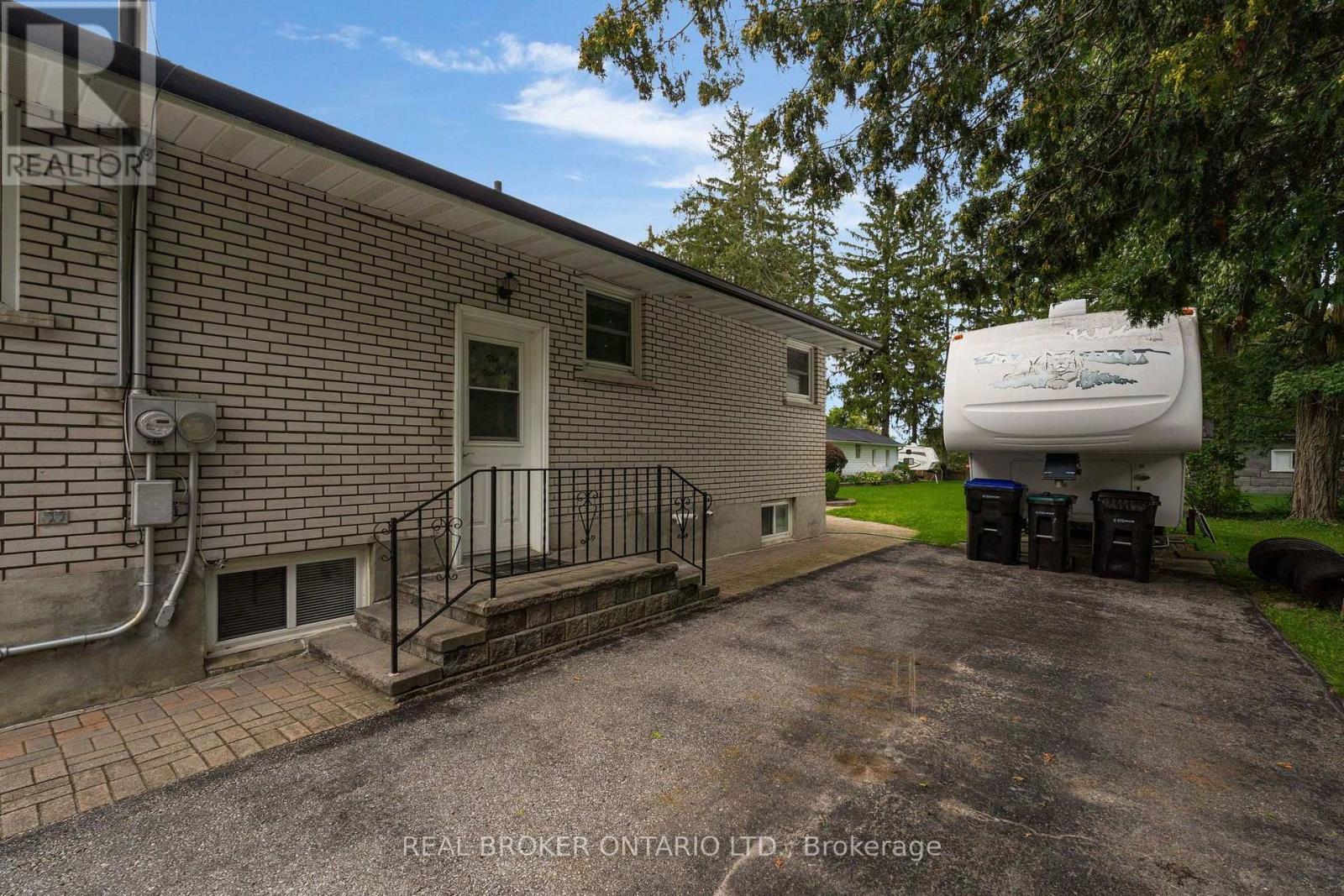 3 Robert Street, Essa (Thornton), Ontario  L0L 2N0 - Photo 32 - N13821180