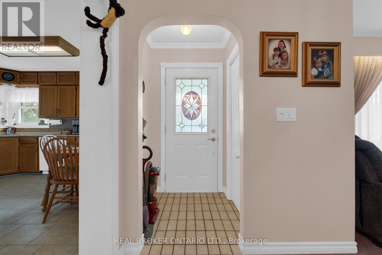3 Robert Street, Essa (Thornton), Ontario  L0L 2N0 - Photo 7 - N13821180