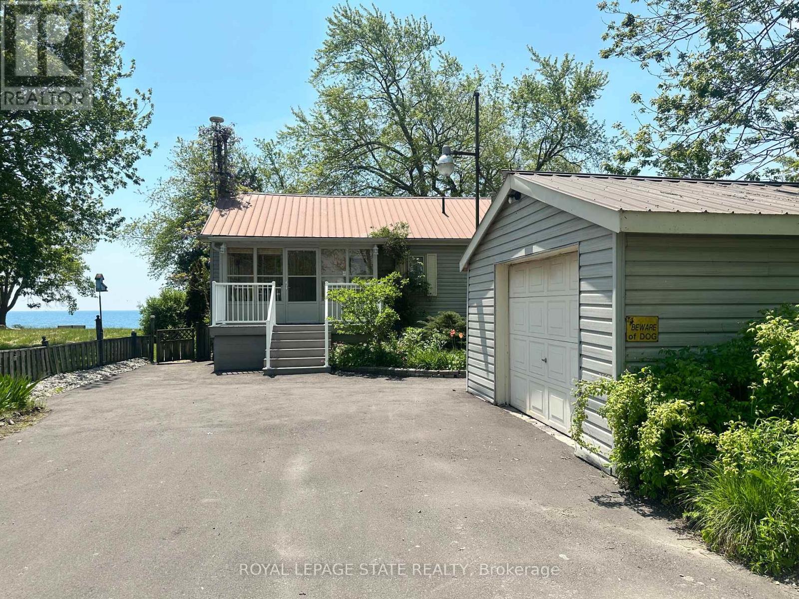 2592 LAKESHORE ROAD, Haldimand, Ontario