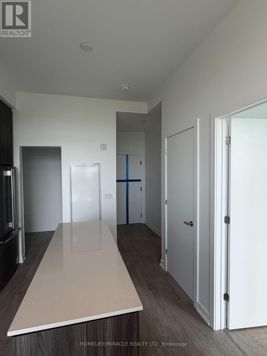 802 - 740 Whitlock Avenue, Milton (Cb Cobban), Ontario  L9E 2B3 - Photo 4 - W13821072