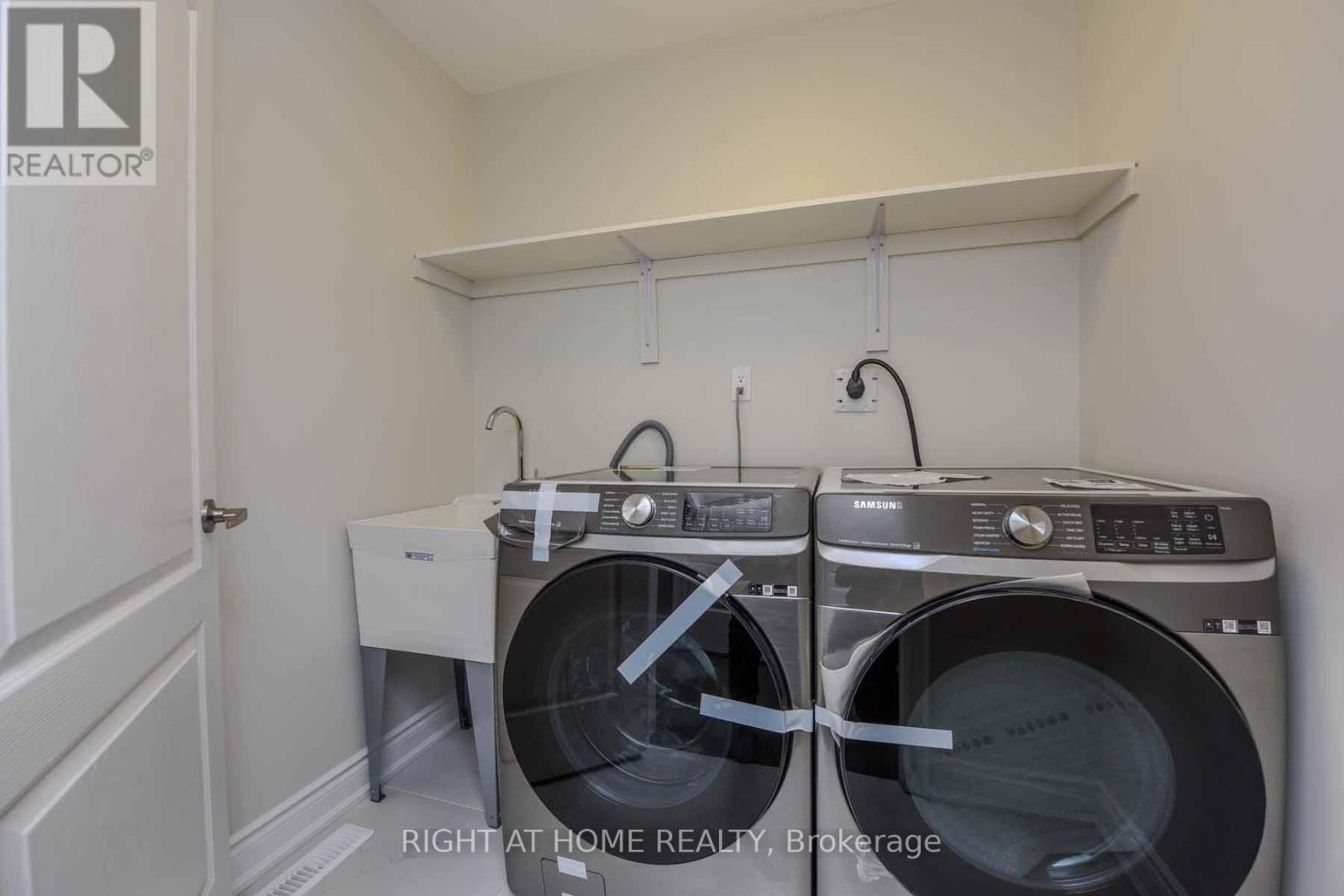 903 Blyleven Boulevard, Mississauga, Ontario  L5V 2J3 - Photo 17 - W13821080