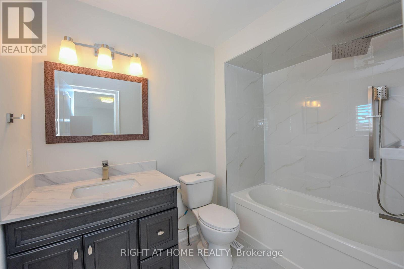 903 Blyleven Boulevard, Mississauga, Ontario  L5V 2J3 - Photo 19 - W13821080