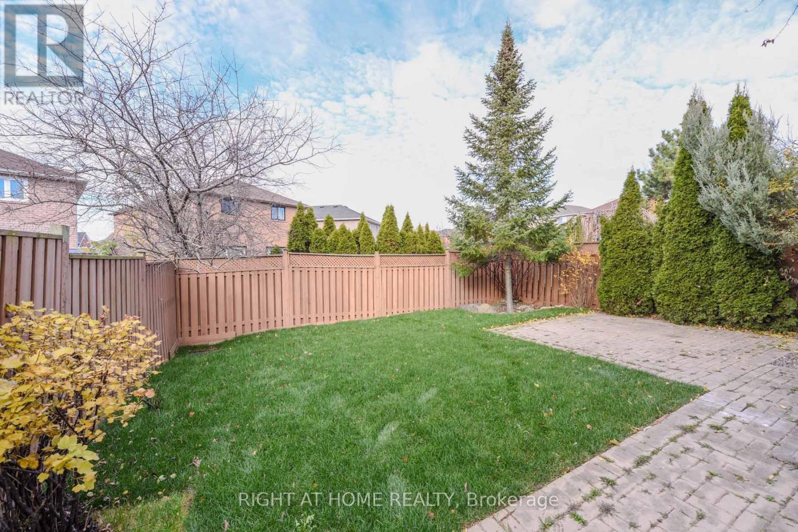 903 Blyleven Boulevard, Mississauga, Ontario  L5V 2J3 - Photo 29 - W13821080