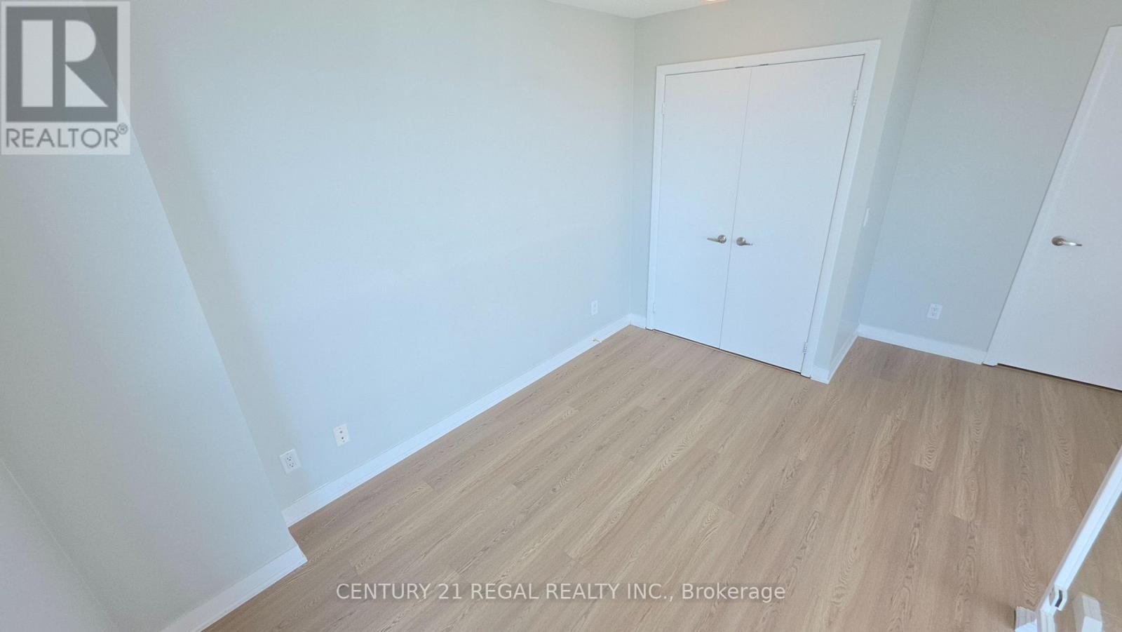 2705 - 155 Legion Road N, Toronto, Ontario  M8Y 0A7 - Photo 17 - W13821084