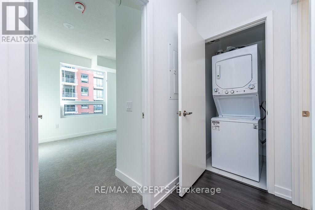 2222 - 4010 Eglinton Avenue W, Toronto, Ontario  M9A 0G5 - Photo 13 - W13821102