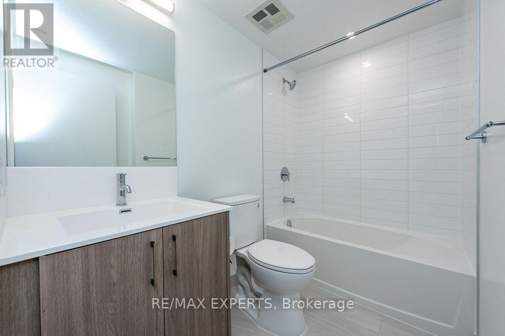 2222 - 4010 Eglinton Avenue W, Toronto, Ontario  M9A 0G5 - Photo 14 - W13821102