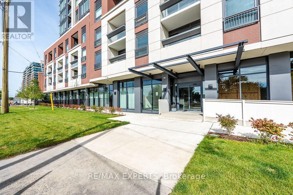 2222 - 4010 Eglinton Avenue W, Toronto, Ontario  M9A 0G5 - Photo 3 - W13821102
