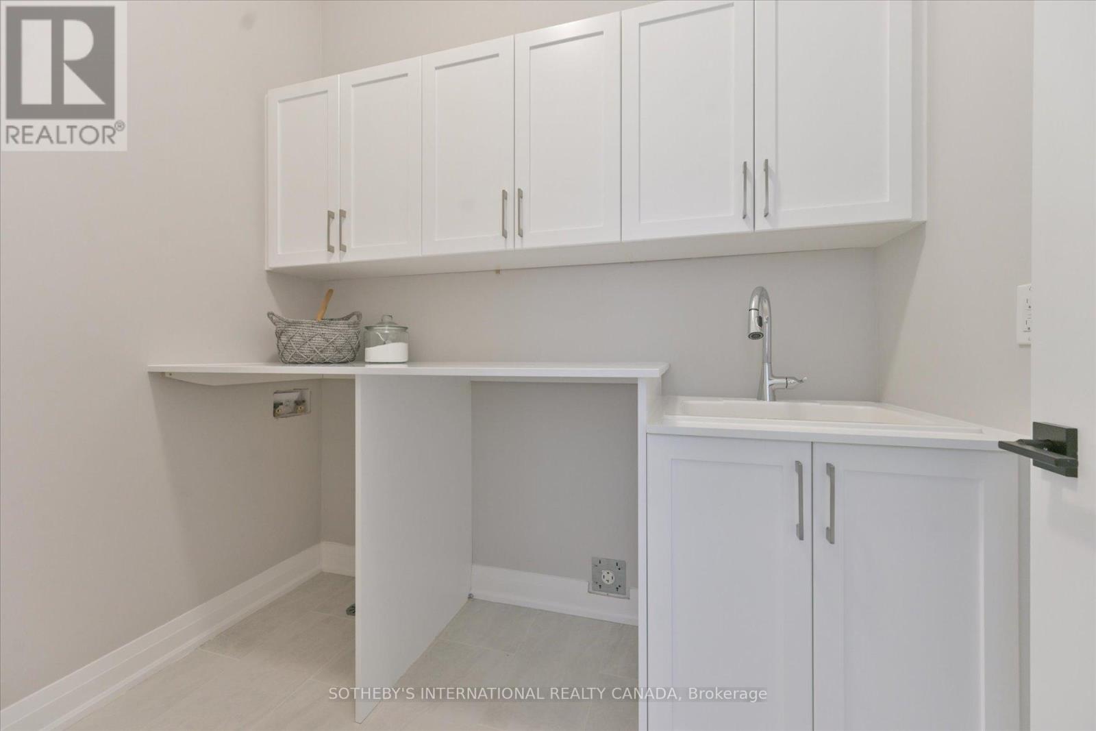 518 Markay Common, Burlington, Ontario  L7S 0A6 - Photo 30 - W13821108