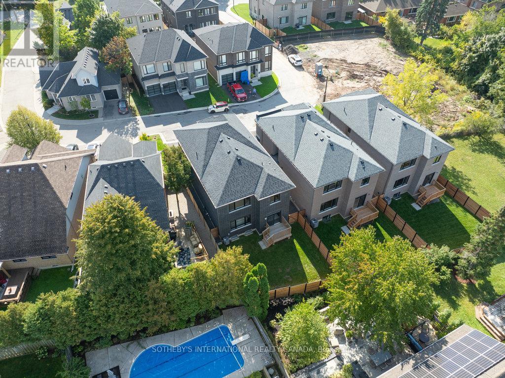 518 Markay Common, Burlington, Ontario  L7S 0A6 - Photo 36 - W13821108