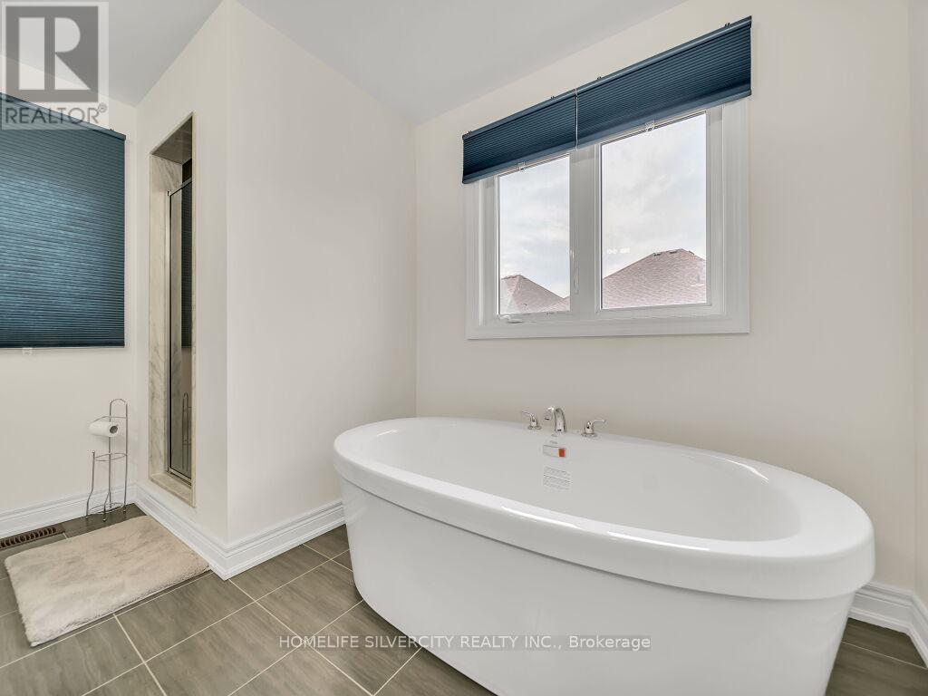 15 Puffin Crescent, Brampton, Ontario  L6R 4C4 - Photo 24 - W13821112