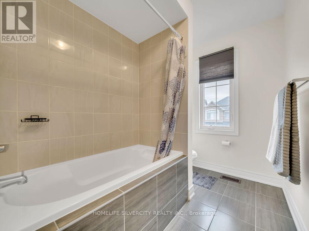 15 Puffin Crescent, Brampton, Ontario  L6R 4C4 - Photo 30 - W13821112