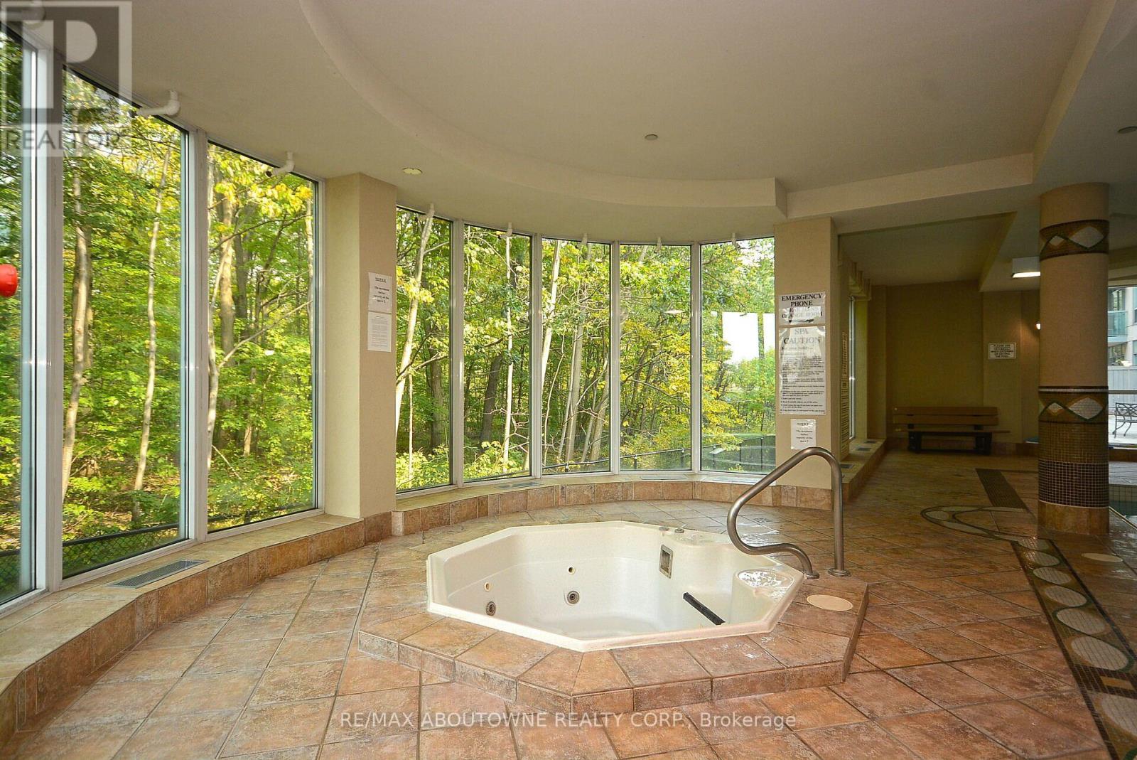1102 - 2585 Erin Centre Boulevard, Mississauga, Ontario  L5M 6Z7 - Photo 40 - W13821150