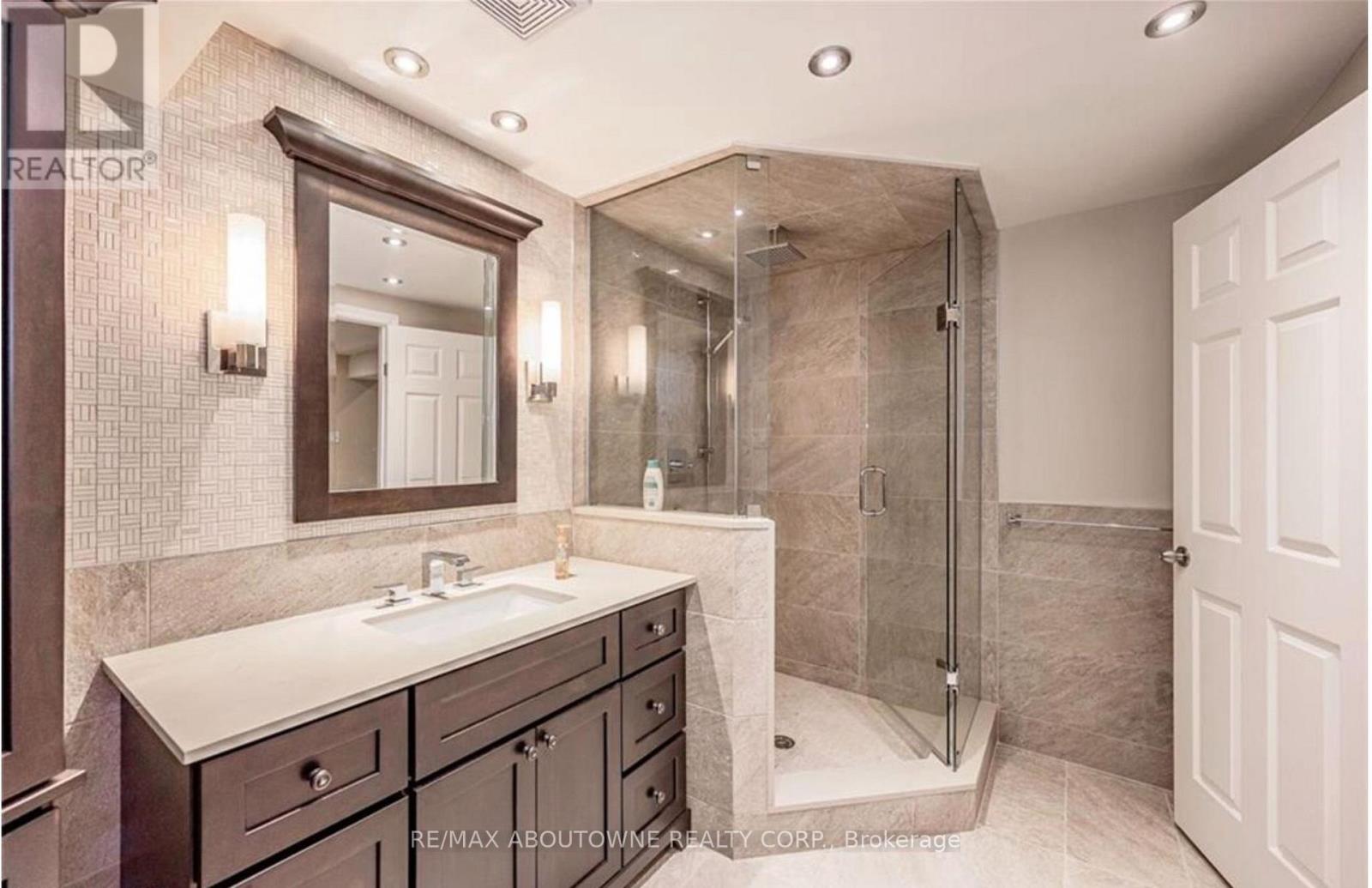 500 Blenheim Crescent, Oakville, Ontario  L6J 6P7 - Photo 39 - W13821154