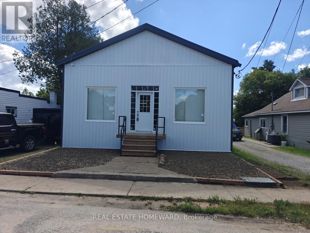 31 Marie Street, South River, Ontario  P0A 1X0 - Photo 2 - X13821188