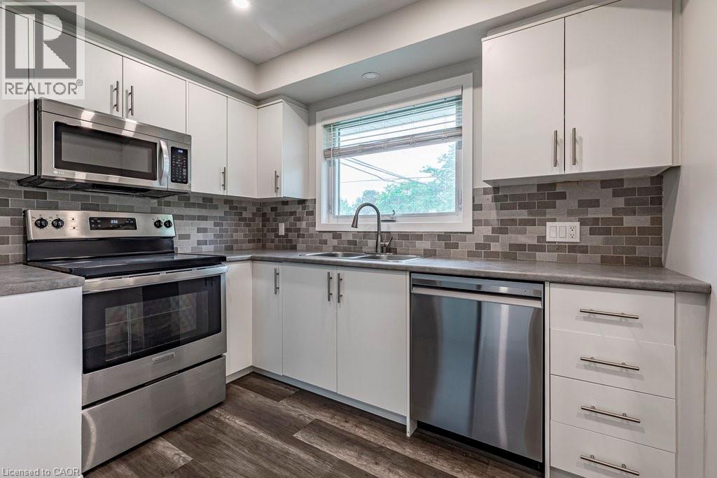 173 West 32nd Street, Hamilton, Ontario  L9C 5H1 - Photo 11 - 40864123